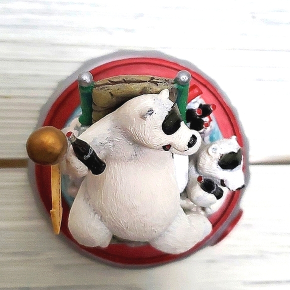 Coca-Cola Polar Bears Iceberg Break Cloche Limited Edition Franklin Mint - Picture 11 of 16